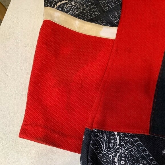 Post Game Large Biggie Smalls Red Black Hockey Jersey 92 Notorous B.I.G Wallace - Picture 2 of 12